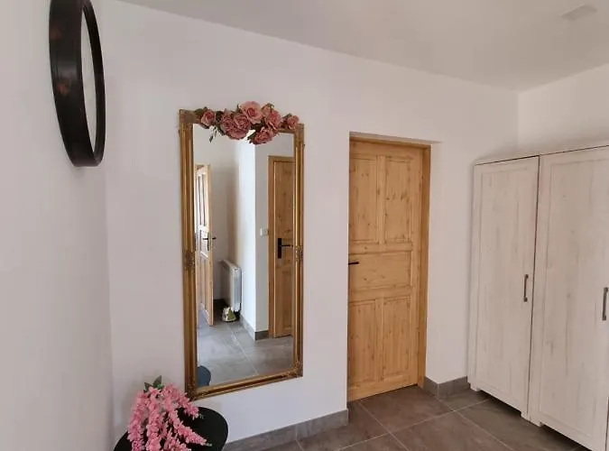 Kolorowa بيت ضيافة شتوروك