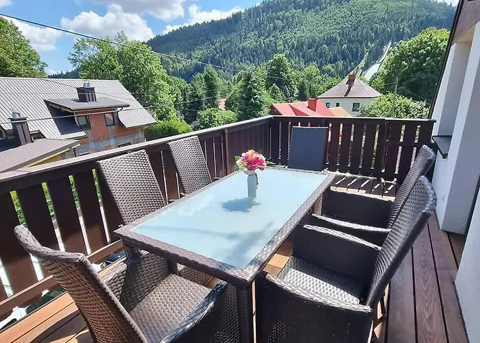 Kolorowa 3* شتوروك